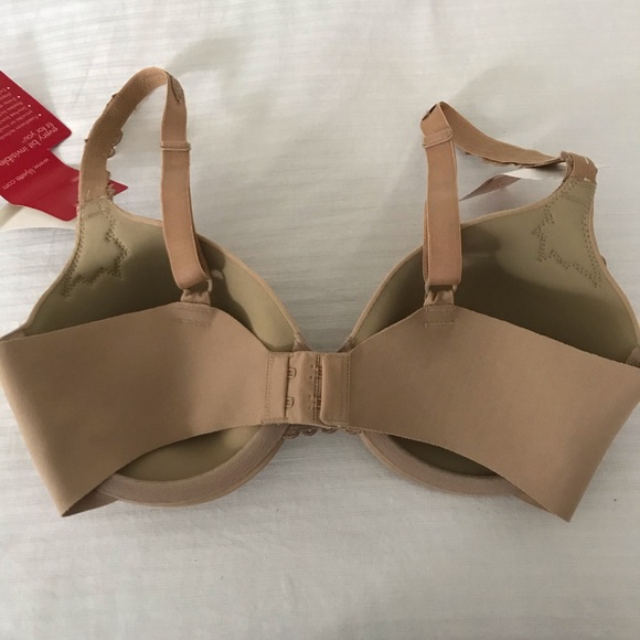 Woman’s bra - Picture 3 of 3